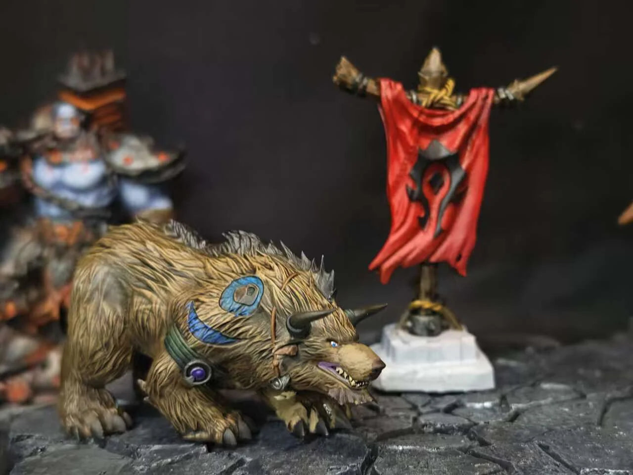World of Warcraft Model Night Elf Dryad Bear Painting Finished War Chess Figure model toy
