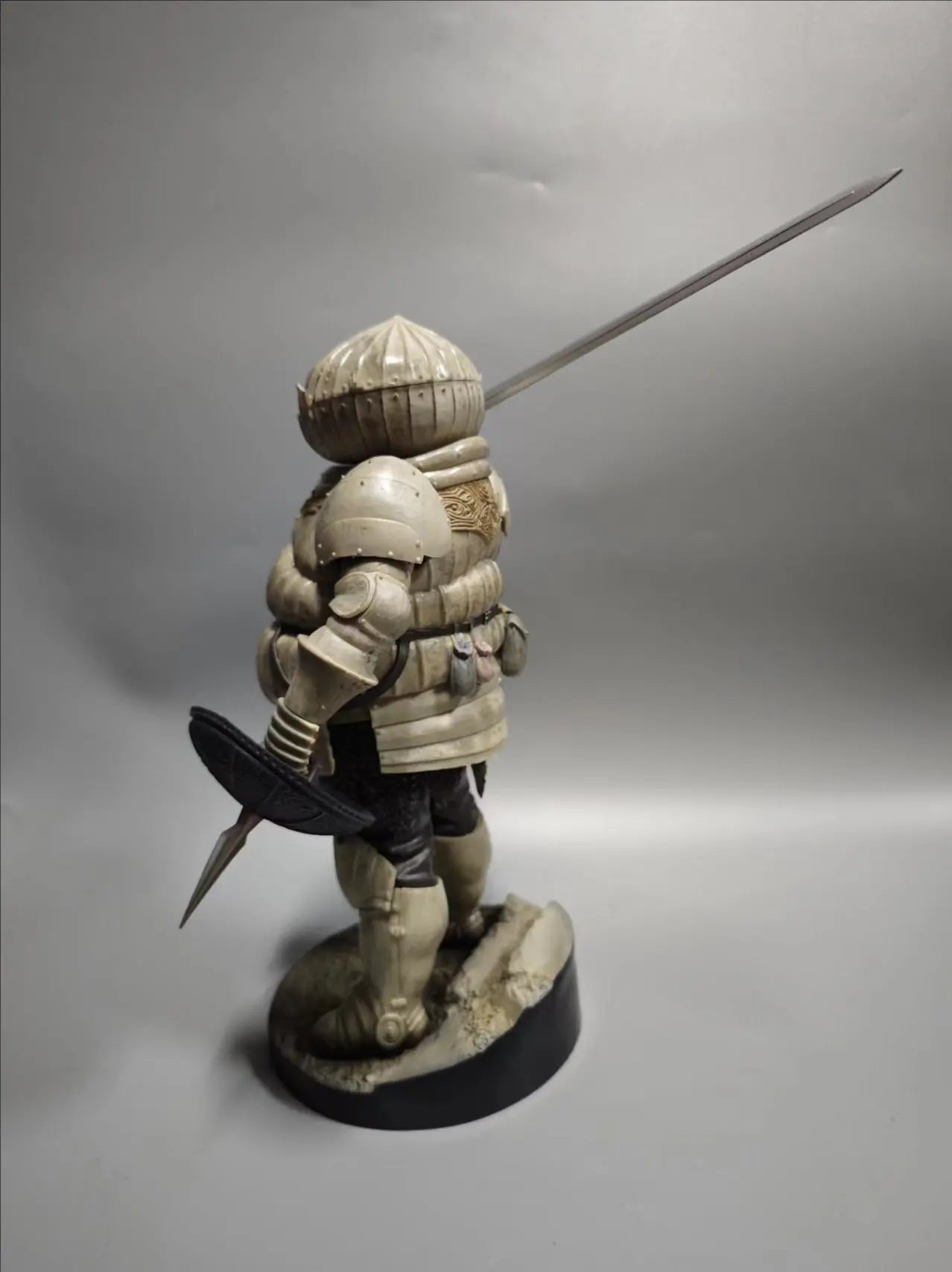 Dark Souls 30cm Large Size Collectible Catalina Knight Siegmeyer Model Figure Statue Home Decor Ornament