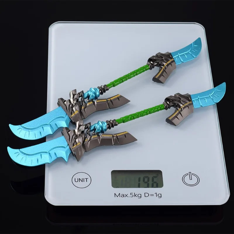 22cm/8.66in World of Warcrafts Game Peripheral Weapon Models Swords Halberds Metal Zinc Alloy Crafts Toys Ornament Figurines Boy
