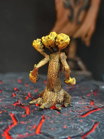 World of Warcraft Model Night Elf Dryad Bear Painting Finished War Chess Figure model toy